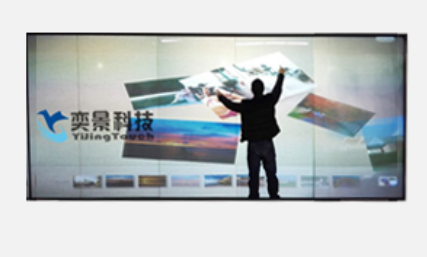 有口碑的定制折直角觸摸屏廠家會怎樣服務客戶