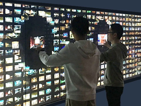 融合投影觸摸屏選擇時(shí)有哪些需要注意？